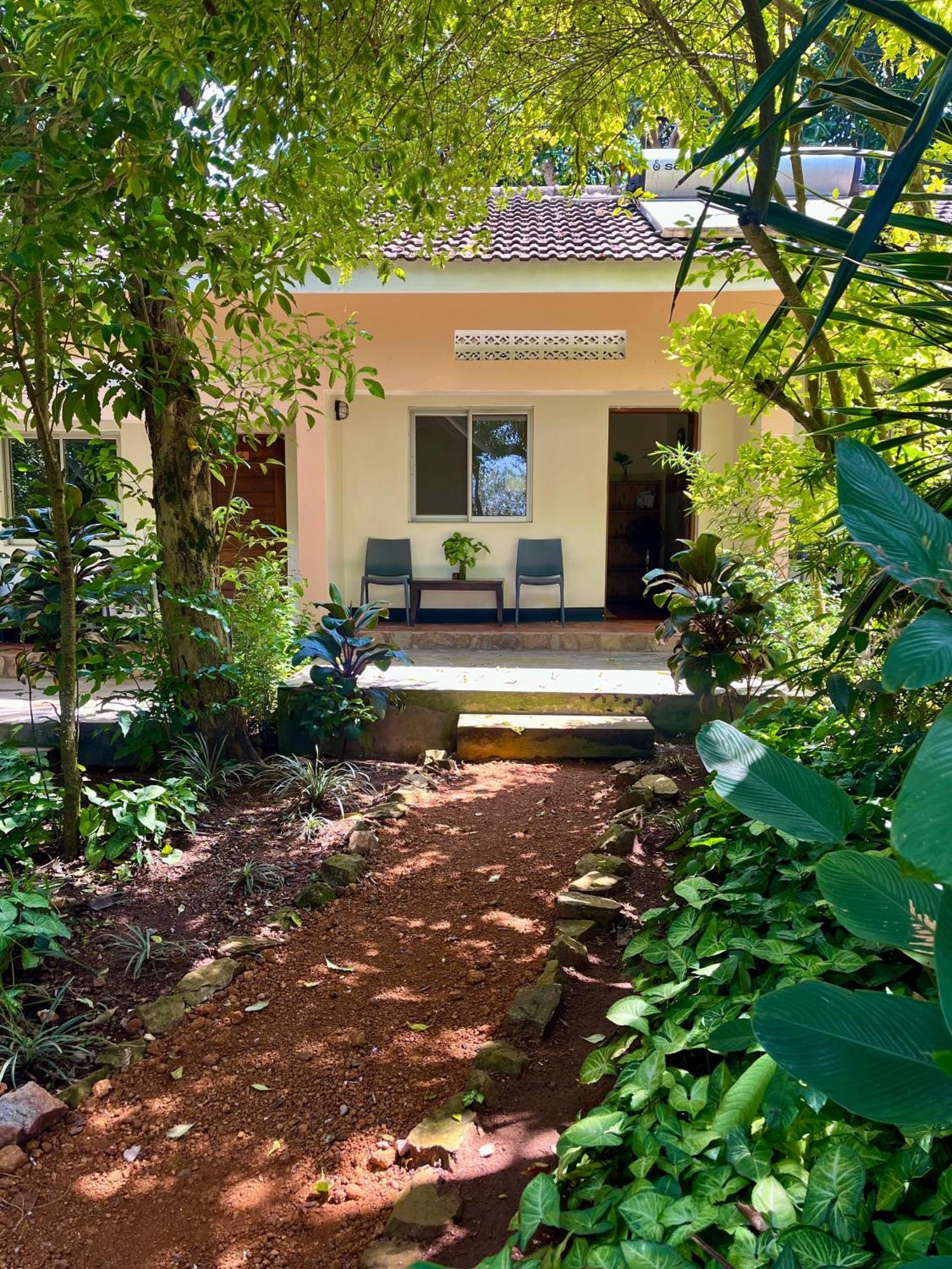 Hotel Viavia Entebbe Exteriér fotografie